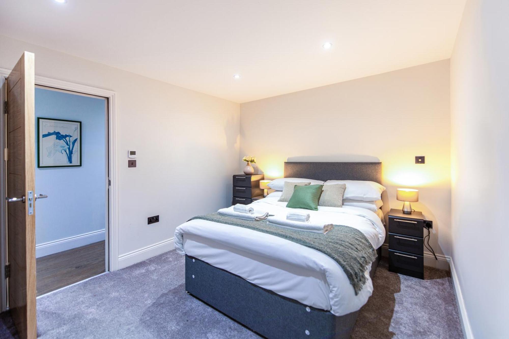 Ealing Residency Aparthotel London Exterior photo