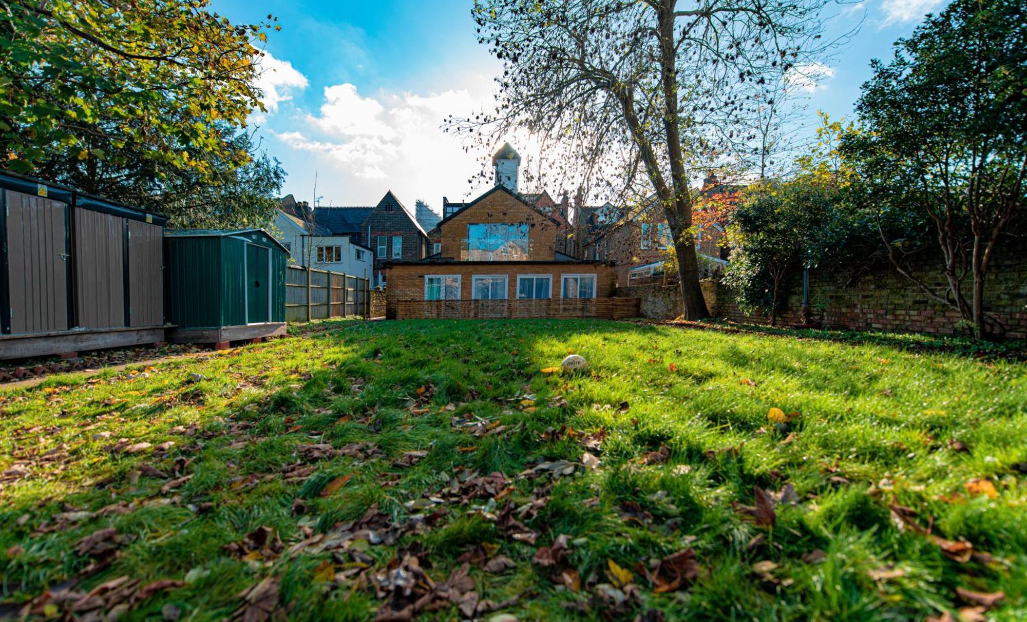 Ealing Residency Aparthotel London Exterior photo